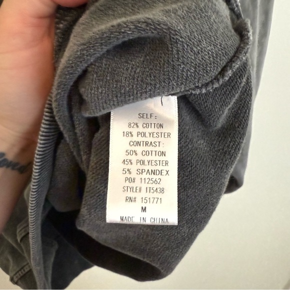 Lelis USA Mineral Wash Crewneck Sweatshirt Sz Medium - Picture 5 of 10